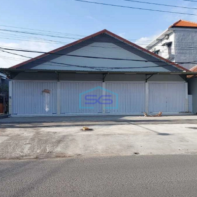 Disewakan Ruang Usaha Extra Luas di Panjer Denpasar Bali LT 600m2
