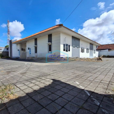 Disewakan Gedung Komersil Parkiran Luas di Renon Denpasar Bali LT 1000m2