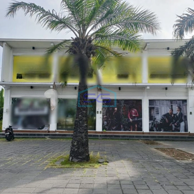 Disewakan Gedung 2 Lantai Jalan Utama Seminyak Badung Bali LT 600m2
