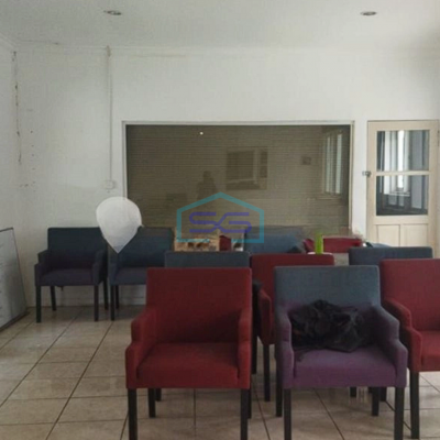 Disewakan Ruko Ruang Usaha Full Bangunan di Seminyak Badung Bali LT 1200m2