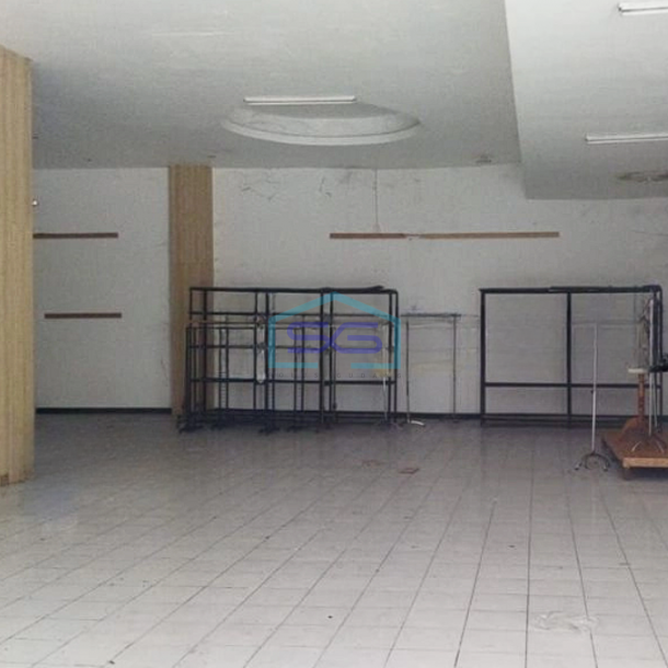 Disewakan Gedung Ruko Di Sunset Road Badung Bali Luas Tanah 2400m2-2