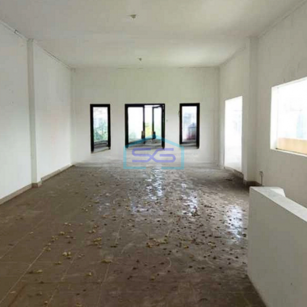 Disewakan Ruko di Jalan Utama Raya Kerobokan Badung Bali LB 180m2-3