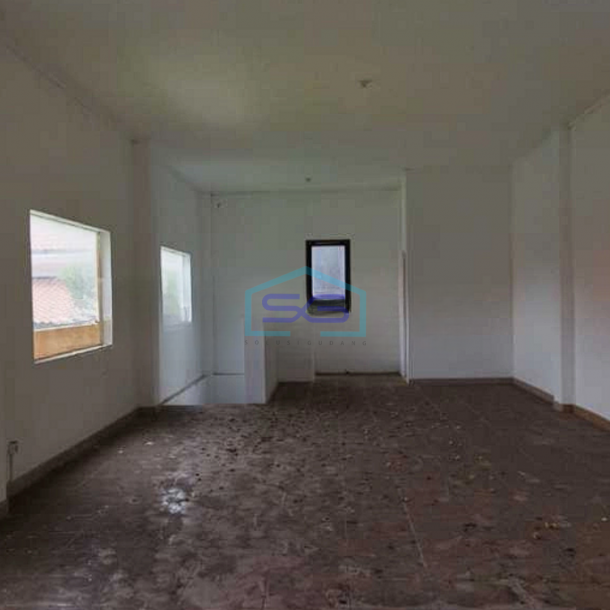 Disewakan Ruko di Jalan Utama Raya Kerobokan Badung Bali LB 180m2-2