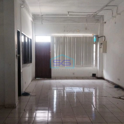 Disewakan Ruko Gandeng Plus Tanah Kosong di Gatsu Denpasar Bali LT 300m2