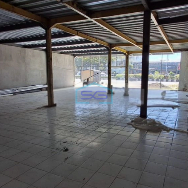 Disewakan Ruko Lebar 1 Lantai Jalan Utama Sunset Road Badung Bali LT 270m2-3