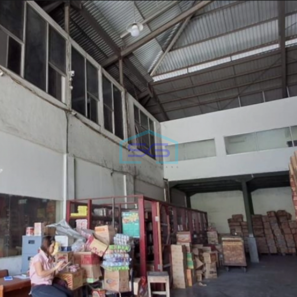 Disewakan Gudang Kantor Area Dekat Kerobokan Bali Luas Tanah 1800m2-4