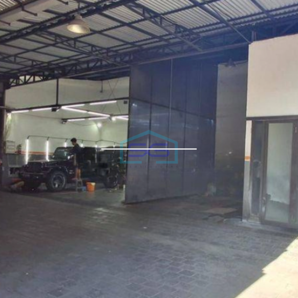 Disewakan tempat usaha luas siap pakai di Renon Bali-2
