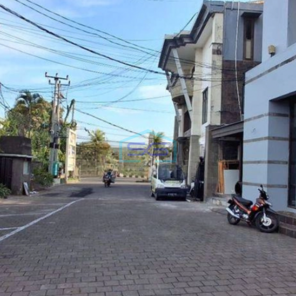 Disewakan Ruko Gandeng 5 Di Jalan Utama By Pass Denpasar Selatan Bali-3
