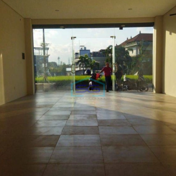Dijual shop toko di Batubolong Canggu Bali-1