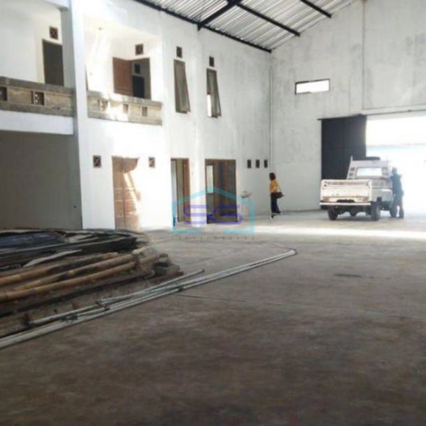 Dijual gudang kantor 2 lantai di Gatsu Barat Denpasar Bali-1