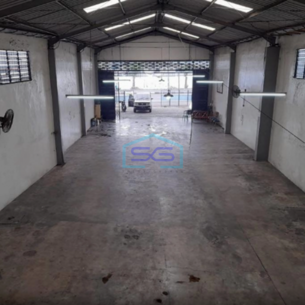 Disewakan Gudang / Ex Showroom Nol Jalan Propinsi Sidoarjo Jawa Timur LB 300m2-4