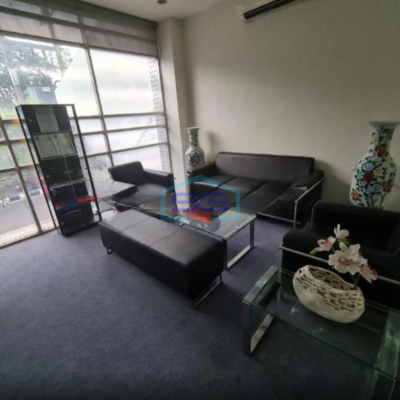 Disewakan Gedung Kantor di Jalan Raya Kenjeran Surabaya Luas bangunan 1010m2