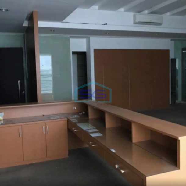 Dijual Ruang Usaha di Jalan Ambengan Surabaya Strategis Luas Tanah 656m2-6