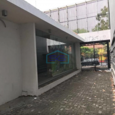 Disewakan Ruang Usaha di Jalan Ambengan Surabaya Strategis Luas Bangunan 500m2