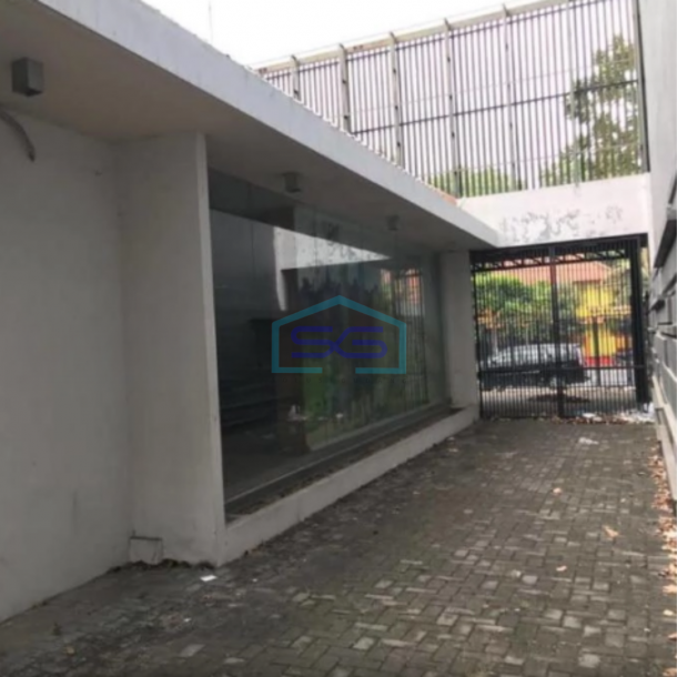 Dijual Ruang Usaha di Jalan Ambengan Surabaya Strategis Luas Tanah 656m2-4