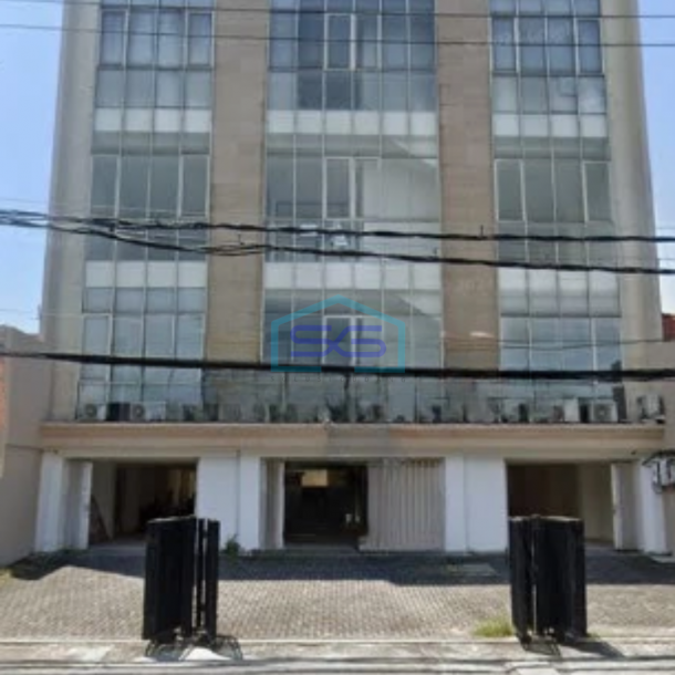 Disewakan Gedung di Wijaya Kusuma, Dukuh Kupang Surabaya Luas Bangunan 655m2-1