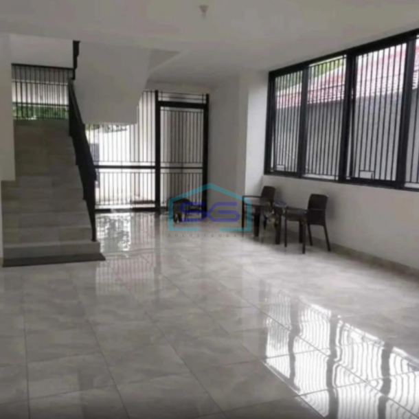 Disewakan Gedung di Wijaya Kusuma, Dukuh Kupang Surabaya Luas Bangunan 655m2-3