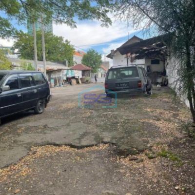 Dijual Tanah Include Bangunan Area Dukuh Menanggal, Gayungan Surabaya LT 2551m2
