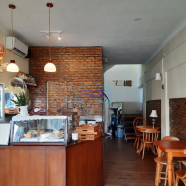 Disewakan Ruko 2 Lantai Di Kemang Luas Tanah 40 m²-2