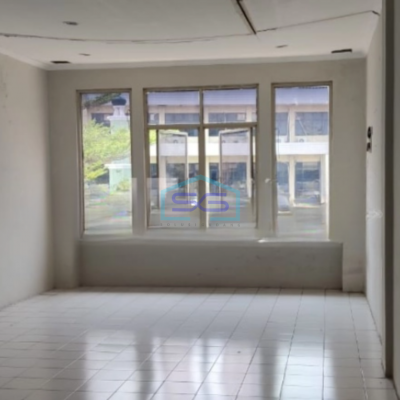 Disewakan Ruko 4 Lantai di Panglima Polim Luas Tanah 56 m²