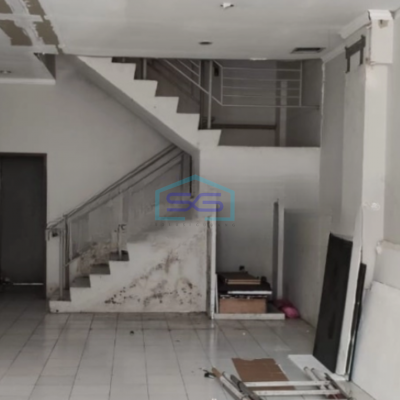 Disewakan Ruko 4 Lantai di Panglima Polim Luas Tanah 56 m²