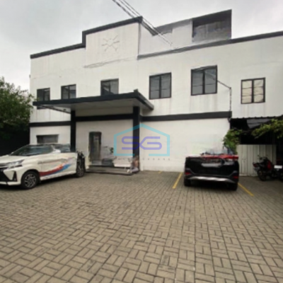 Dijual Kantor Luas Tanah  823 m² di Mampang Jakarta Selatan