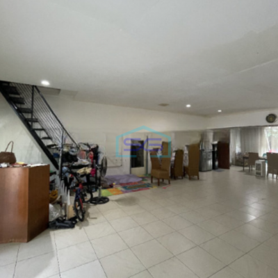 Dijual Ruko Luas Tanah 387 m² Lokasi di Kebayoran Baru Jakarta Selatan