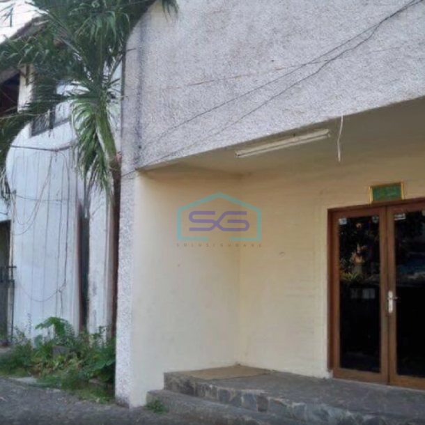 Dijual Kantor Luas Tanah  429 m² Lokasi di Kemang Jakarta Selatan-1