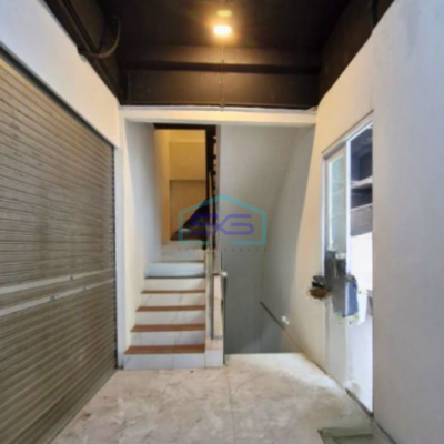 Disewakan Ruko Ada Lift Luas Bangunan  300 m² di Jakarta Selatan