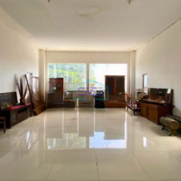 Disewakan Ruko Luas Tanah  120 m² Lokasi di Kemang Jakarta Selatan-2