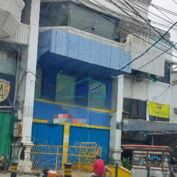 Disewakan Ruko Luas Tanah  362 m² Lokasi Strategis di Fatmawati Jakarta Selatan-1