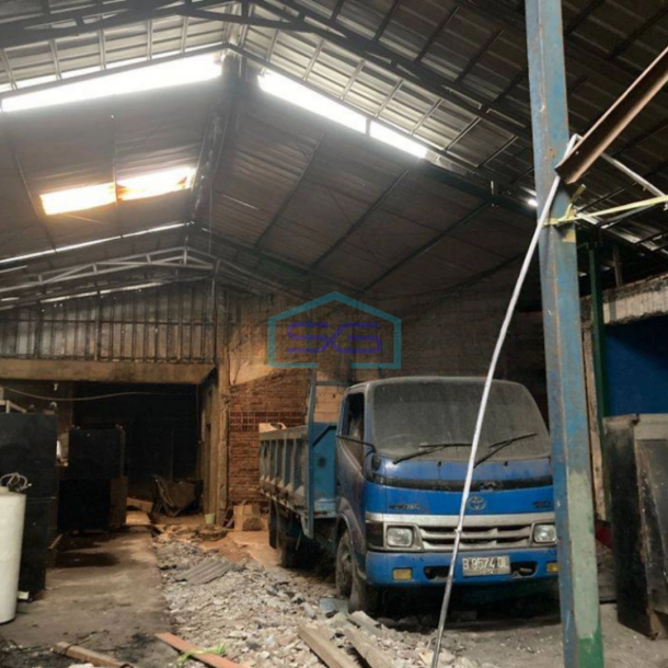 Dijual Gudang Atau Ruang Usaha Harga NJOP Kramat Jati Jakarta Timur LB 391m2-2