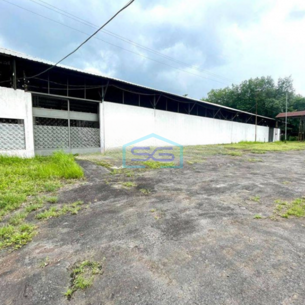 Disewakan Gudang Luas Tanah 2000m2 Di Area Komersil Lampung-1
