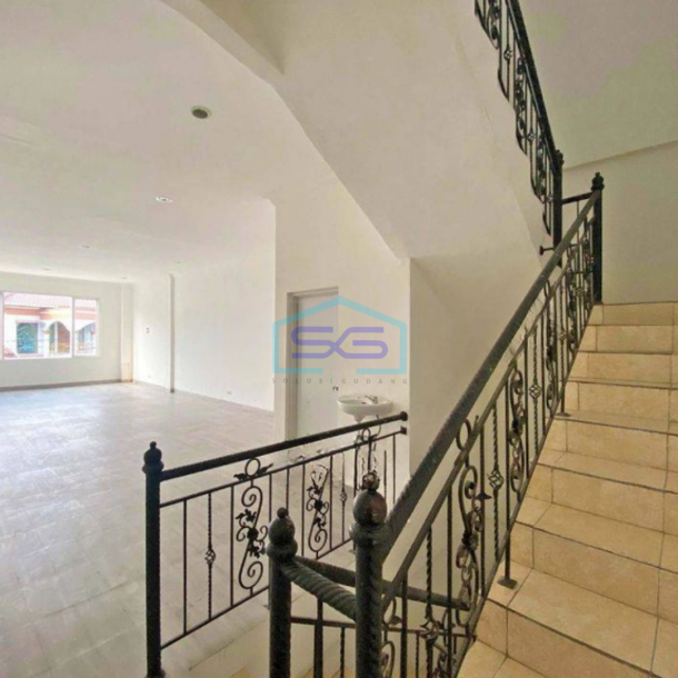 Dijual Ruko 3+1 Lantai Paling Strategis di Pasar Minggu Jakarta Selatan LB 250m2-1