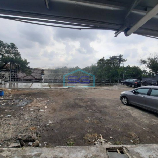Dijual Tanah Strategis 1000m2 Cocok Untuk Usaha Di Cirendeu Raya Jakarta Selatan-1