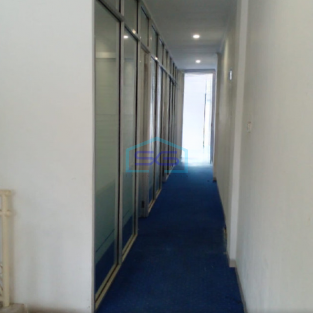 Dijual Ruko Luas Bangunan  270 m² Lokasi di Kebayoran Lama Jakarta Selatan-2