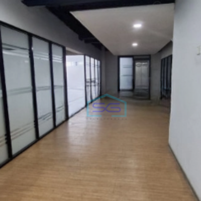 Dijual Kantor Luas Tanah  1237 m² Lokasi Kebayoran Baru Jakarta Selatan
