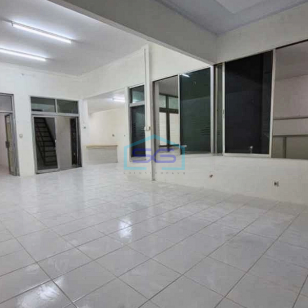 Disewakan Ruko Strategis Dekat Kawasan Bisnis Jakarta Selatan LB 280m2-4