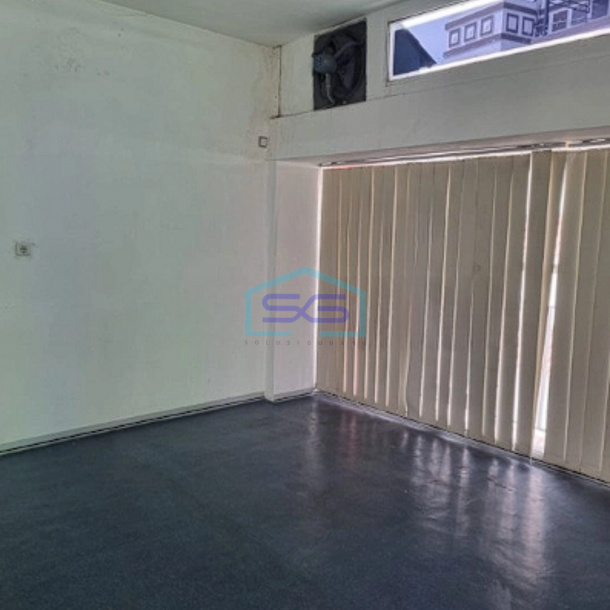 Disewakan Ruko 4 Lantai Dengan Lokasi Strategis Daerah Mampang Prapatan Jakarta Selatan LB 385m2-2