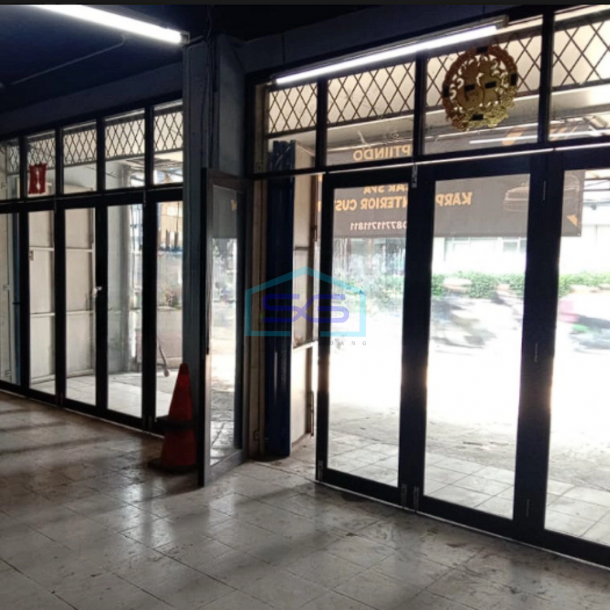 Disewakan Ruko Gandeng 3 Lokasi di Kebayoran Lama Jakarta Selatan LB 450m2-2