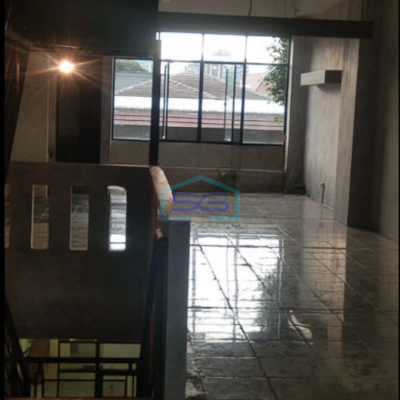 Disewakan Ruko Siap Pakai di Kebayoran Baru Jakarta Selatan LB 300m2
