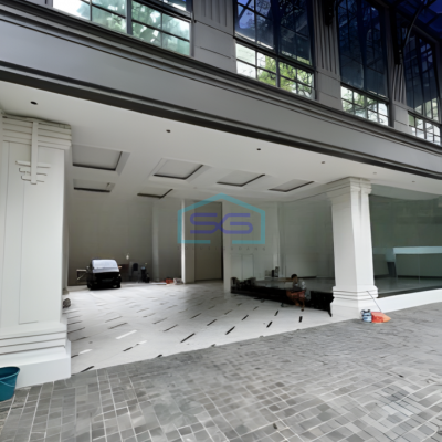 Dijual Kantor Luas Tanah 293 m² Lokasi di Kemang Jakarta Selatan