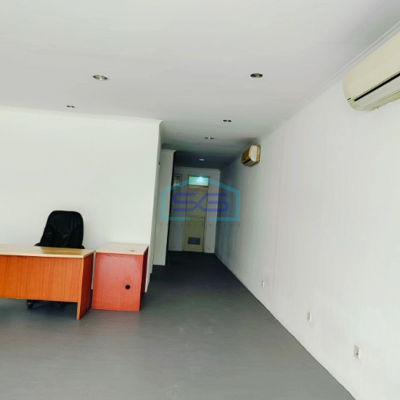 Dijual Ruko Di Lokasi Sangat Strategis Di Jakarta Selatan Bangunan 4 Lantai