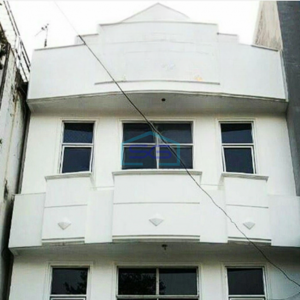 Dijual Ruko 3 Lantai Mempunyai Basement Dan Rooftop Pasar Minggu Jakarta Selatan LB 250m2-1