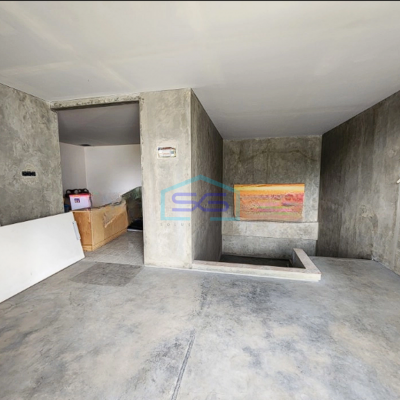 Dijual Gedung 3 Lantai Di Lokasi Strategis Menteng Jakarta Pusat LB 1000m2-2