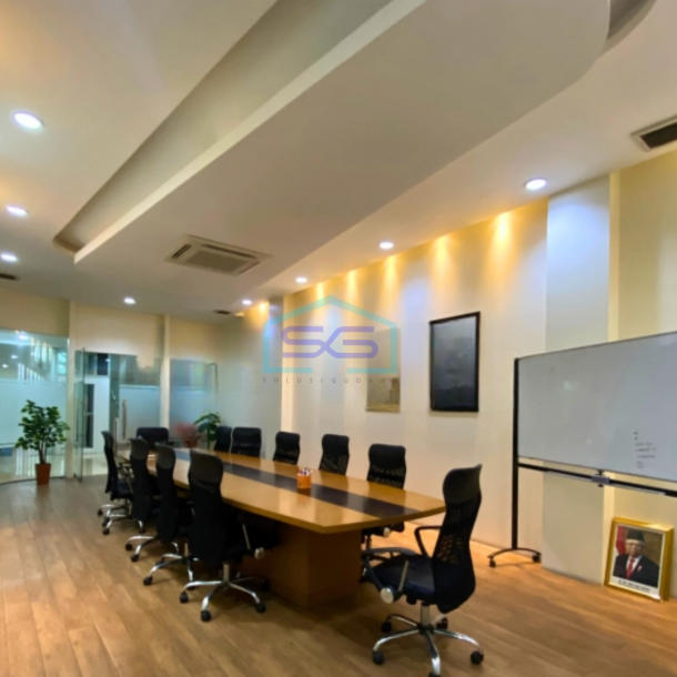 Dijual Gedung Kantor Di Jakarta Pusat Luas Tanah 855 m²-1