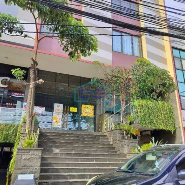 Dijual Ruko 4 Lantai Di Lokasi Yang Sangat Strategis Di Jakarta Selatan LB 1200m2-1