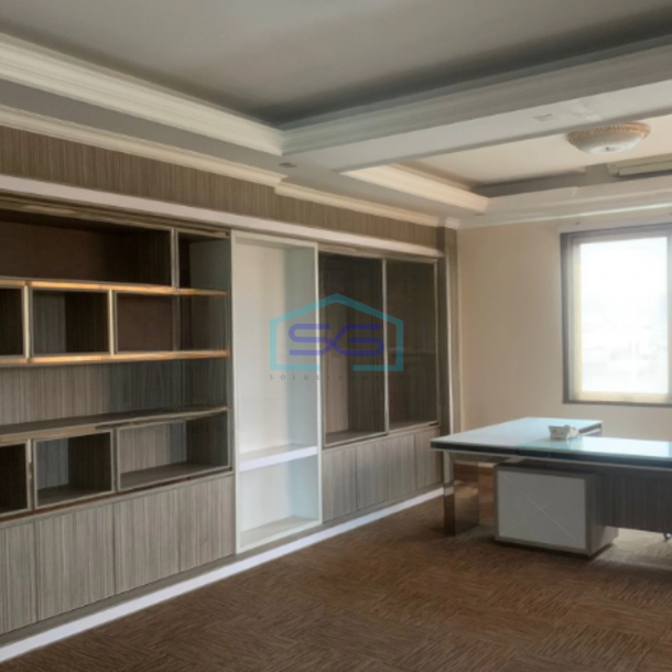 Disewakan Kantor 4 Lantai Di Tebet Luas Bangunan 400 m²-1