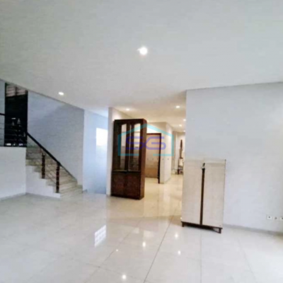 Disewakan Ruko 5 Lantai di Jalan Fatmawati Luas Tanah 90 m²