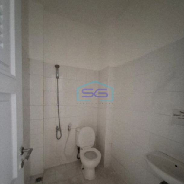 Disewakan Ruko 3 Lantai Di Cilandak Jakarta Selatan Luas Tanah 60 m²-3